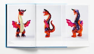 『TAKAHIRO KOMURO Sculptures』